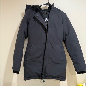 Canada Goose Parka - size xxs - navy marine